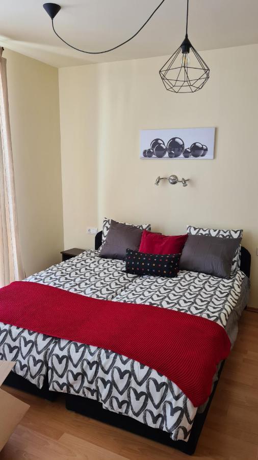 Lucsony Apartman Mosonmagyaróvár Zewnętrze zdjęcie