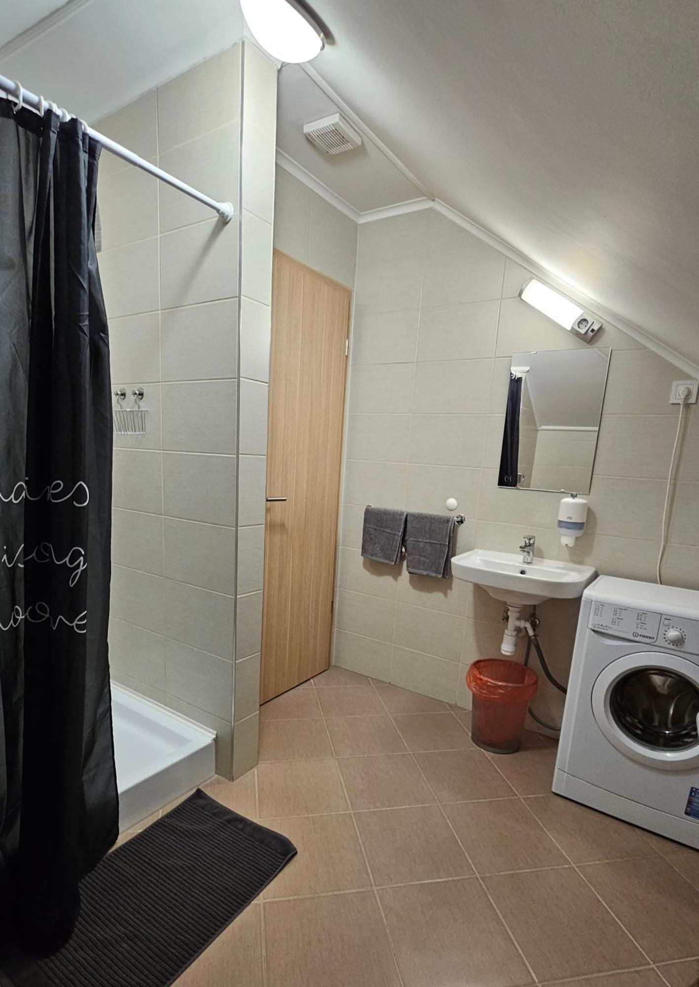 Lucsony Apartman Mosonmagyaróvár Zewnętrze zdjęcie