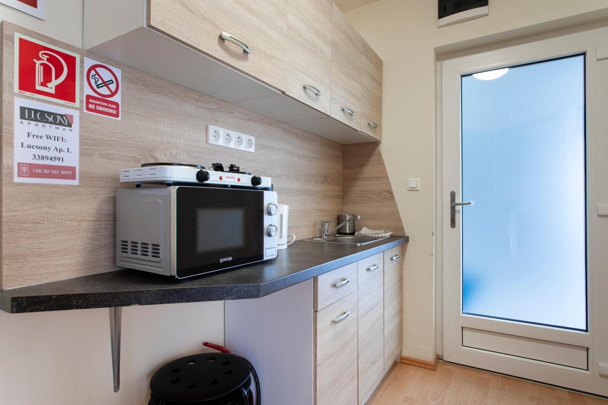 Lucsony Apartman Mosonmagyaróvár Zewnętrze zdjęcie