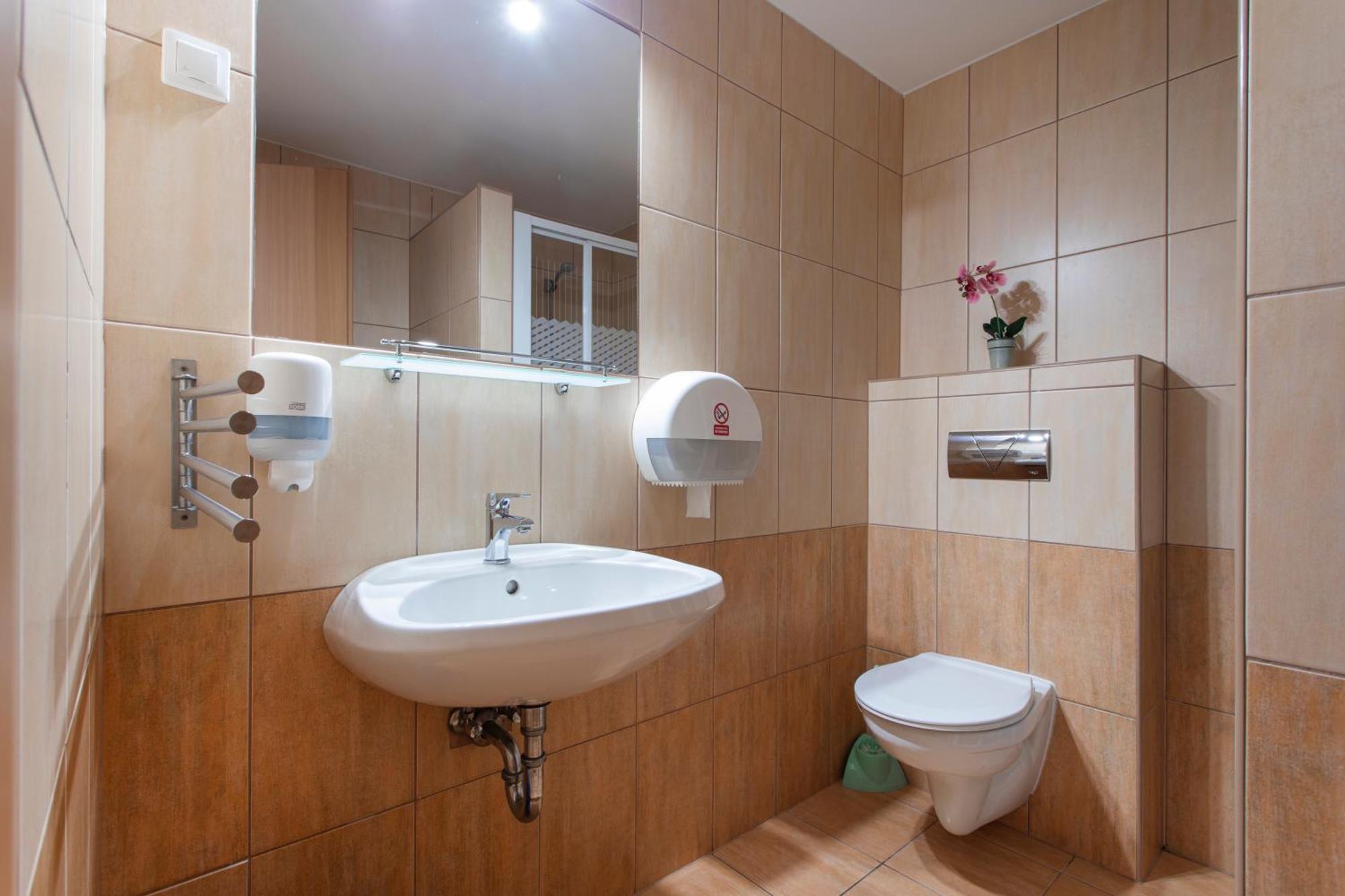 Lucsony Apartman Mosonmagyaróvár Zewnętrze zdjęcie